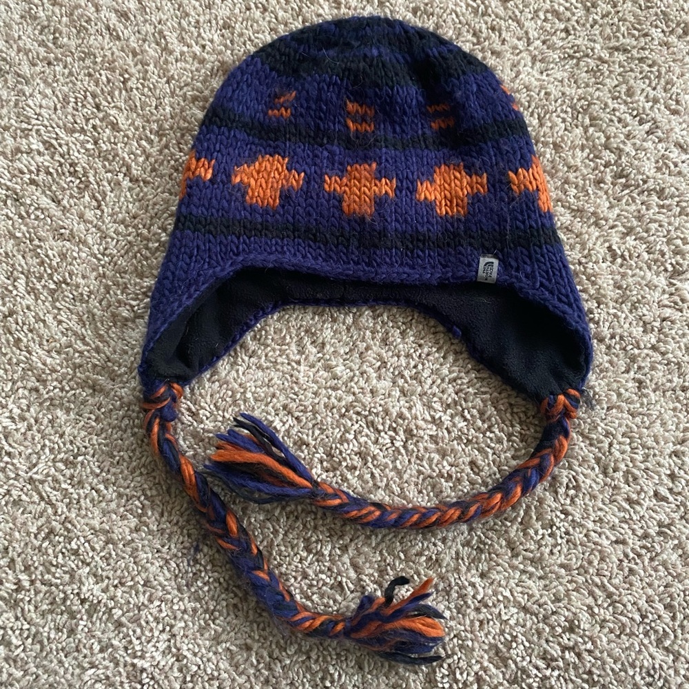 The North Face winter hat (unisex)